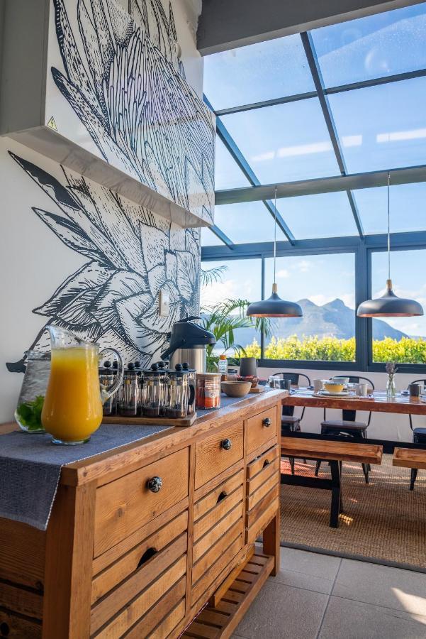 Hout & About Guest House Hout Bay Exteriér fotografie