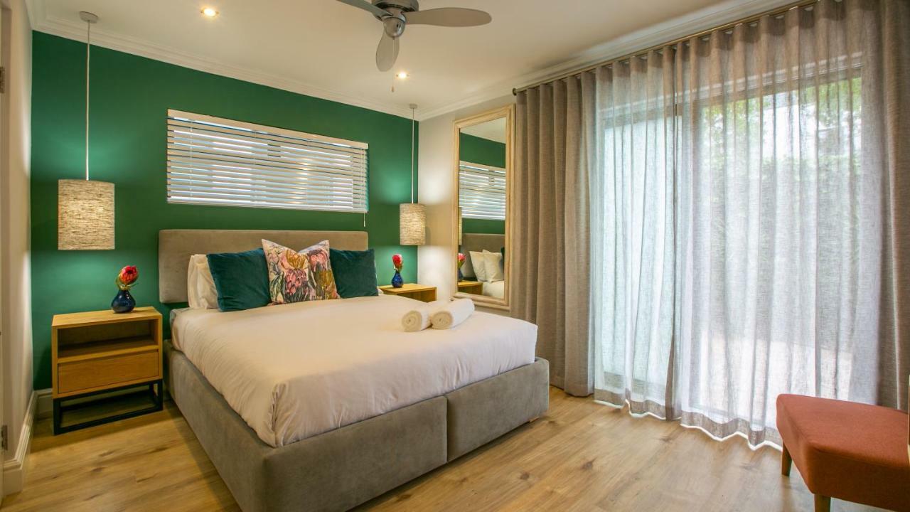 Hout & About Guest House Hout Bay Exteriér fotografie